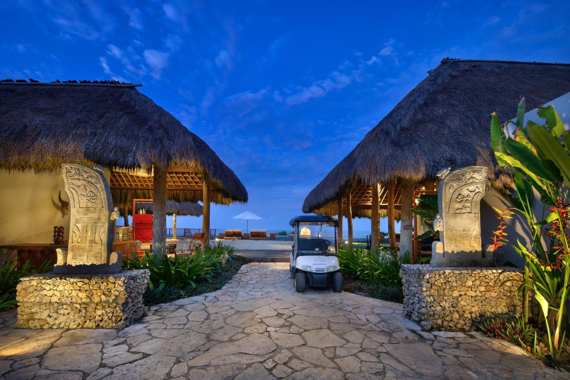Lelewatu Resort Sumba Watukarere Экстерьер фото